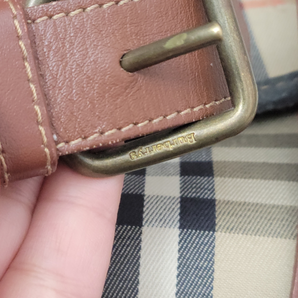 100% Authentic vintage Burberrys nova check crossbody bag - Picture 4 of 16